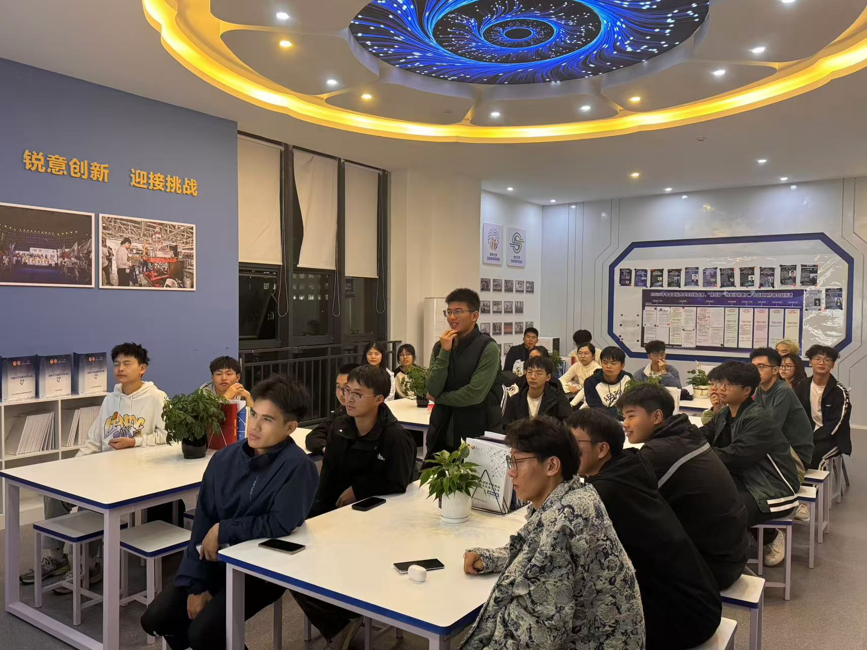 回答问题-20241103004648-0ijxi1c.jpg